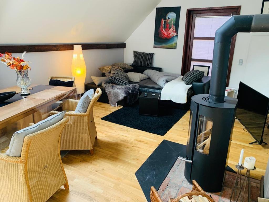 70 Qm Wohnung In Der Hofreite Gross Umstadt Bagian luar foto
